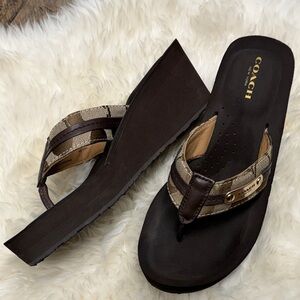 Coach Brown and Tan Signature Logo wedge Flip Flops size 5B